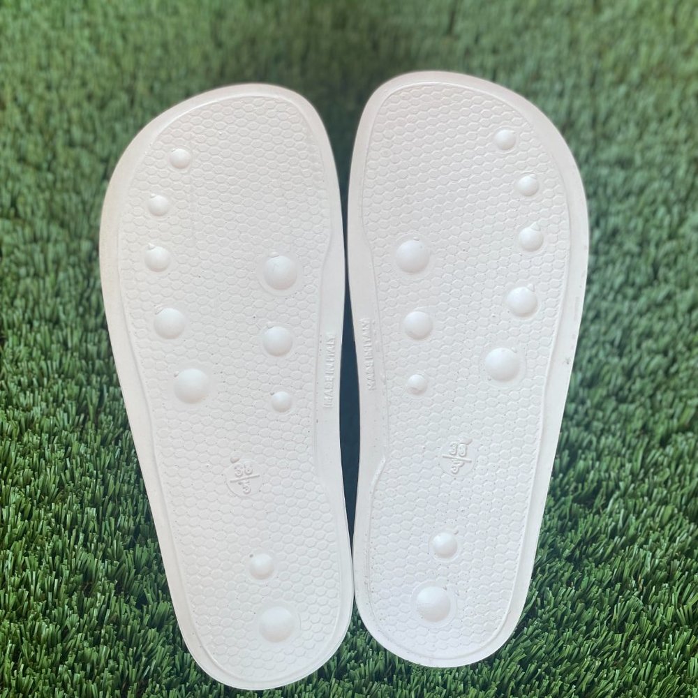 Super White/Piuma Python P448 Woman's Slides (Siz… - image 4